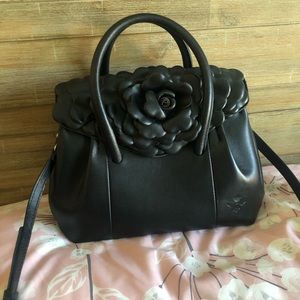 Patricia Nash Black Notley Petals Satchel